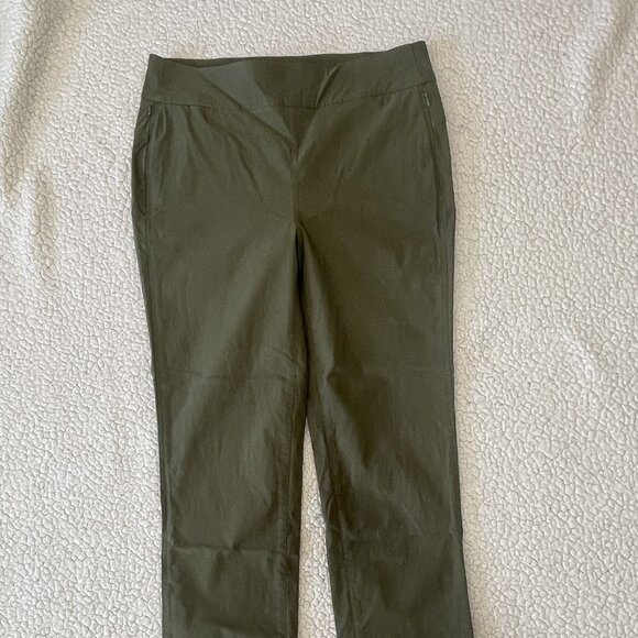 Chico's Olive Green Skinny Ankle Pant - size 1.5R - Picture 1 of 4